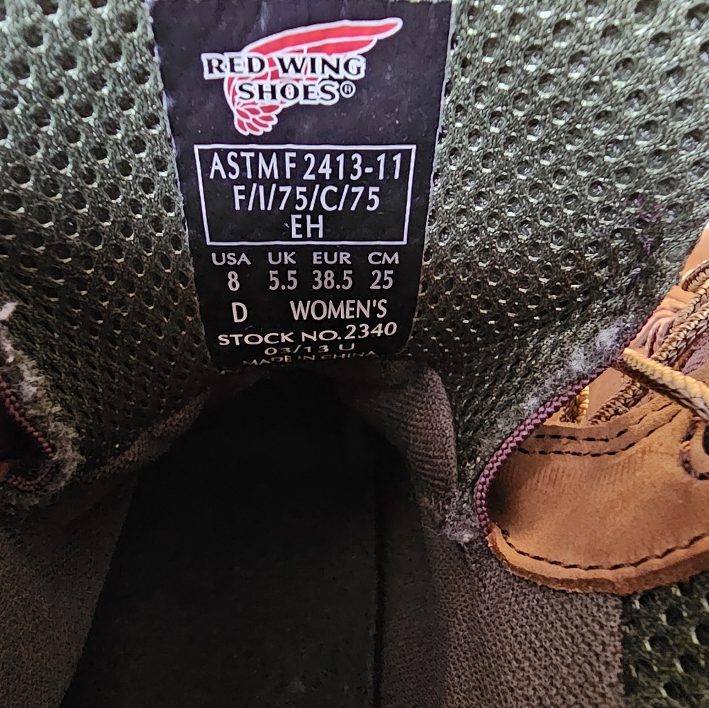 Women's safety toe boot - Red Wing Shoes size 8D - Picture 2 of 6